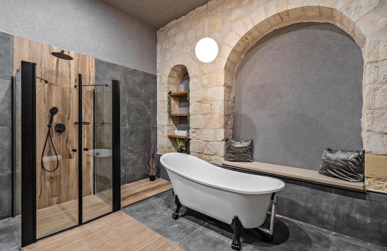 Old City Boutique - By La Finca Hotel Beersheba Buitenkant foto